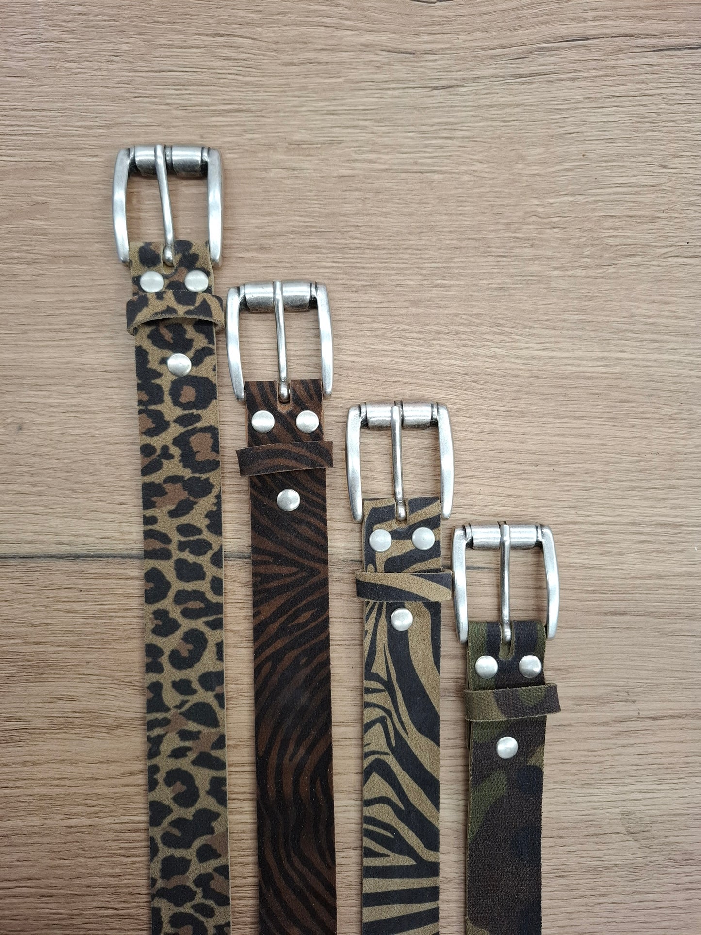 Cinturón de serraje 3cm animal print
