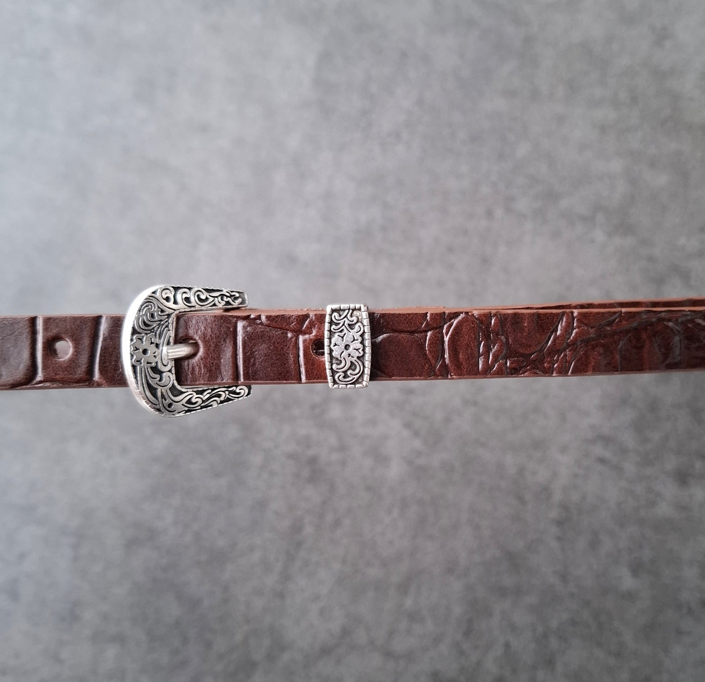 Cinturón de piel marrón coco 1,5cm hebilla plata vieja