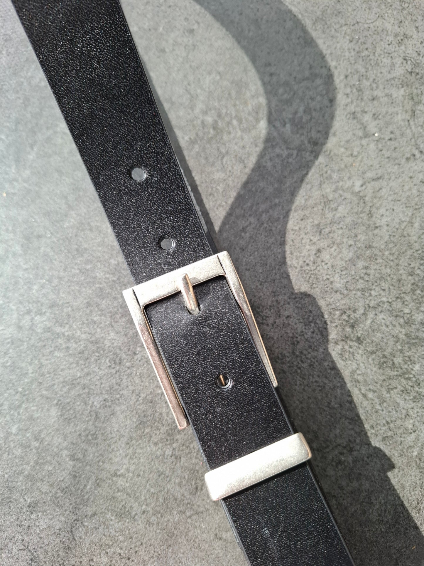 Cinturón hombre de piel negro 3cm hebilla plata vieja