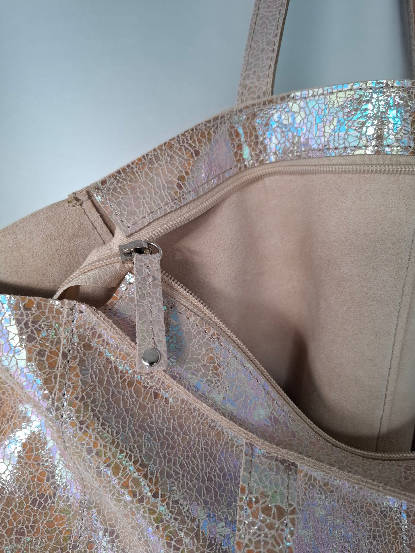 Bolso shopper VEGA XL piel brillante tornasolada beige