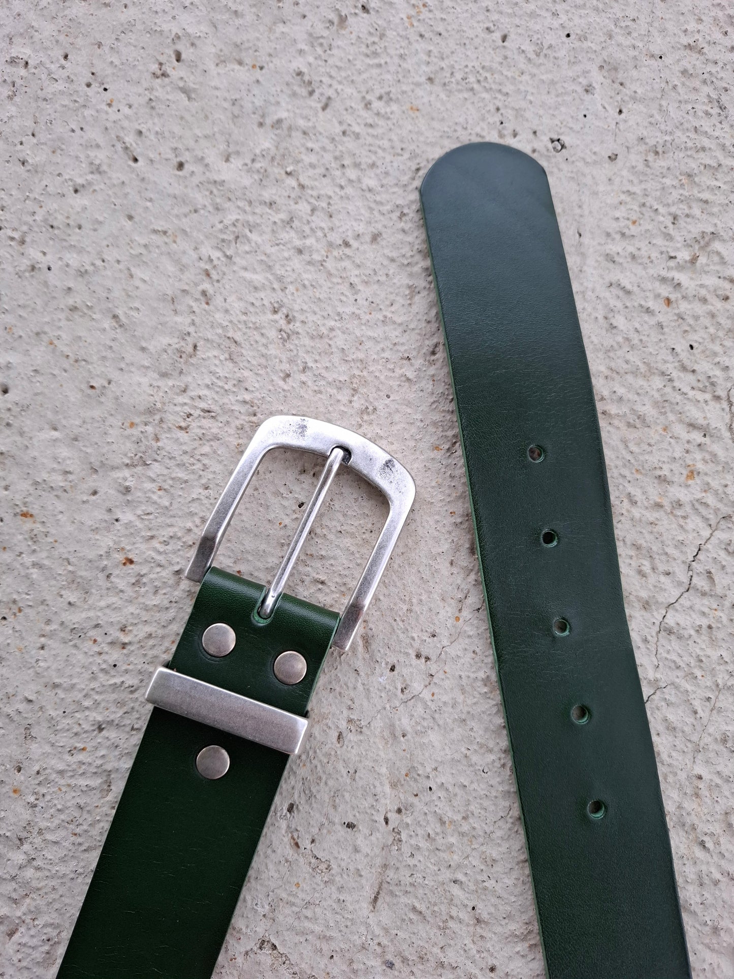 Cinturón hombre de piel verde 4cm hebilla plata vieja