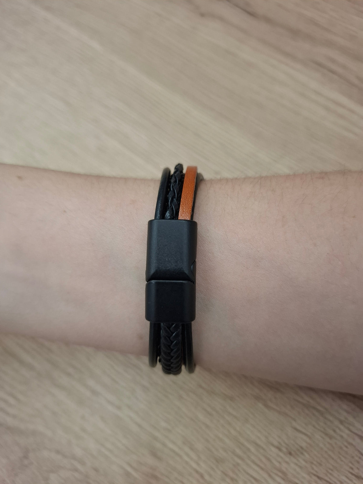 Pulsera piel negro y camel 5 tiras