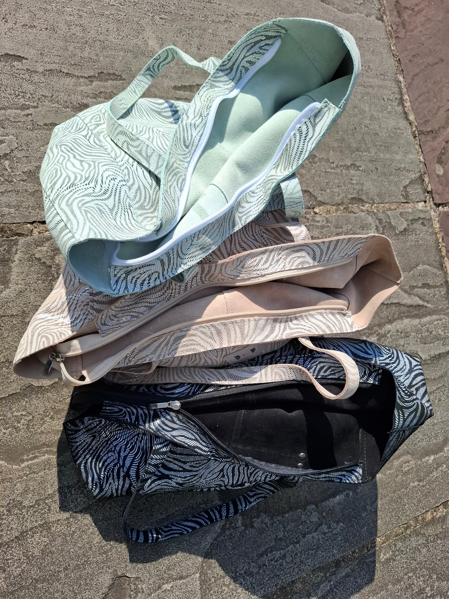 Bolso shopper VEGA XL piel cebra plata y negro