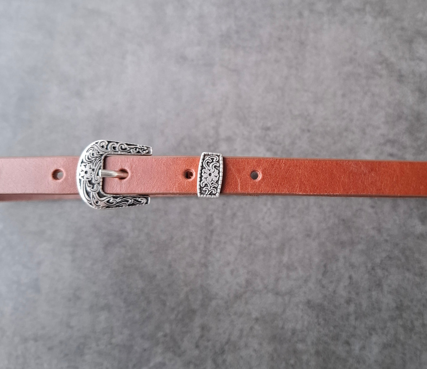 Cinturón de piel marrón 1,5cm hebilla plata vieja