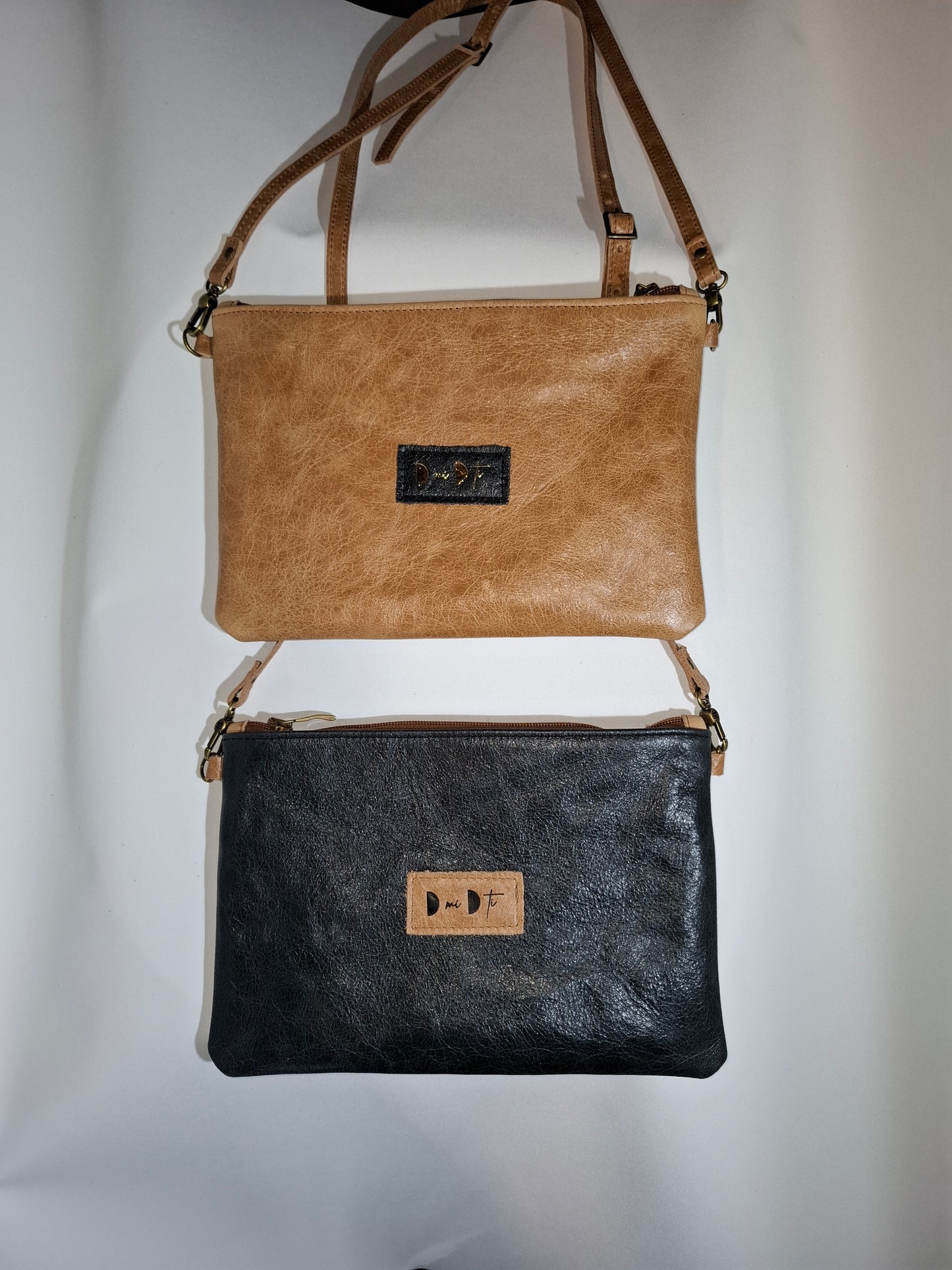 Bolso bandolera DOBRA piel envejecida marrón y negro reversible