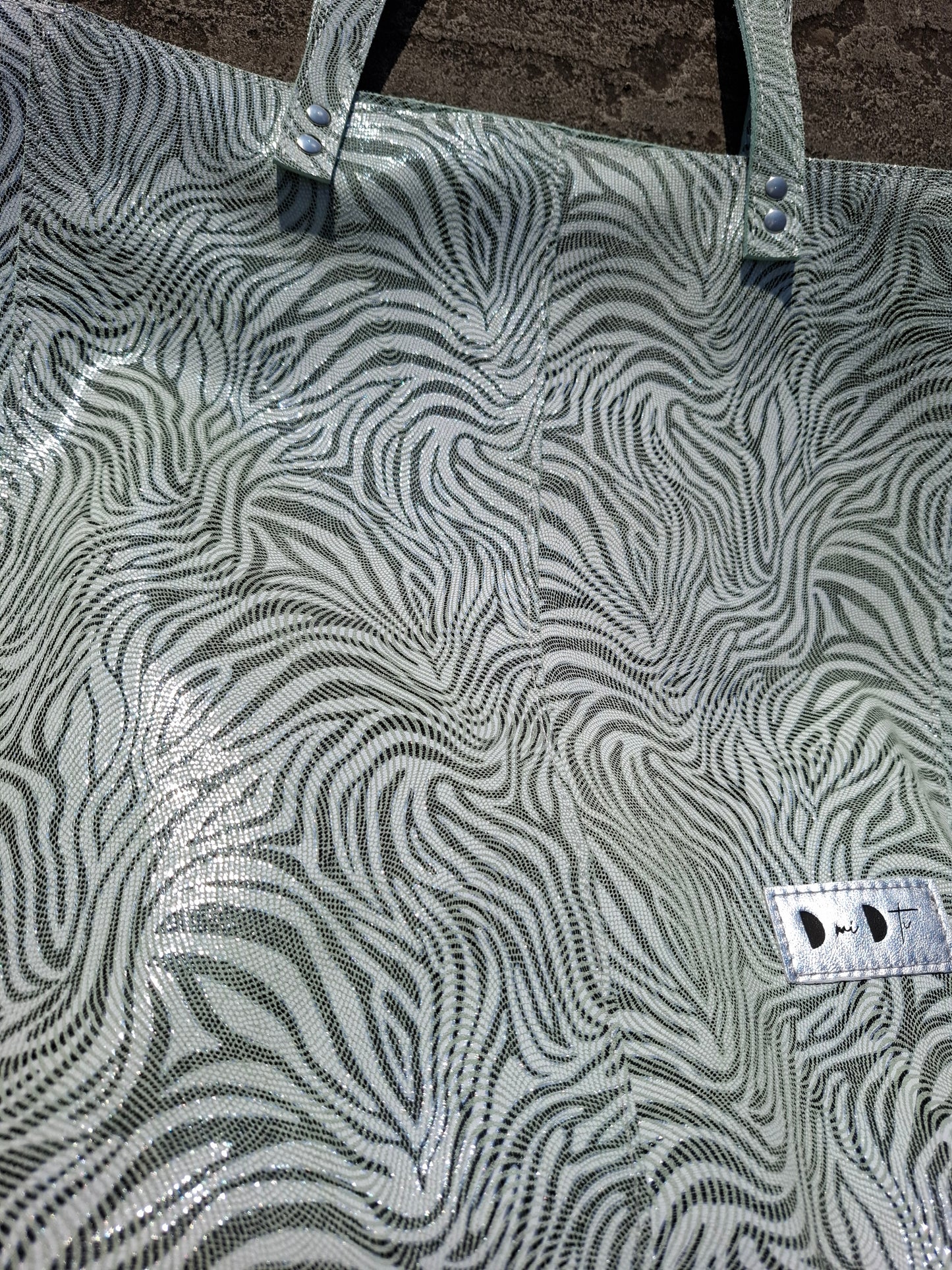 Bolso shopper VEGA XL piel cebra verde menta