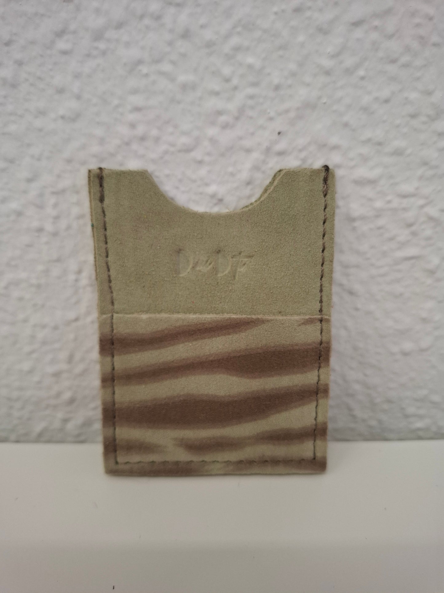 Tarjetero piel serraje