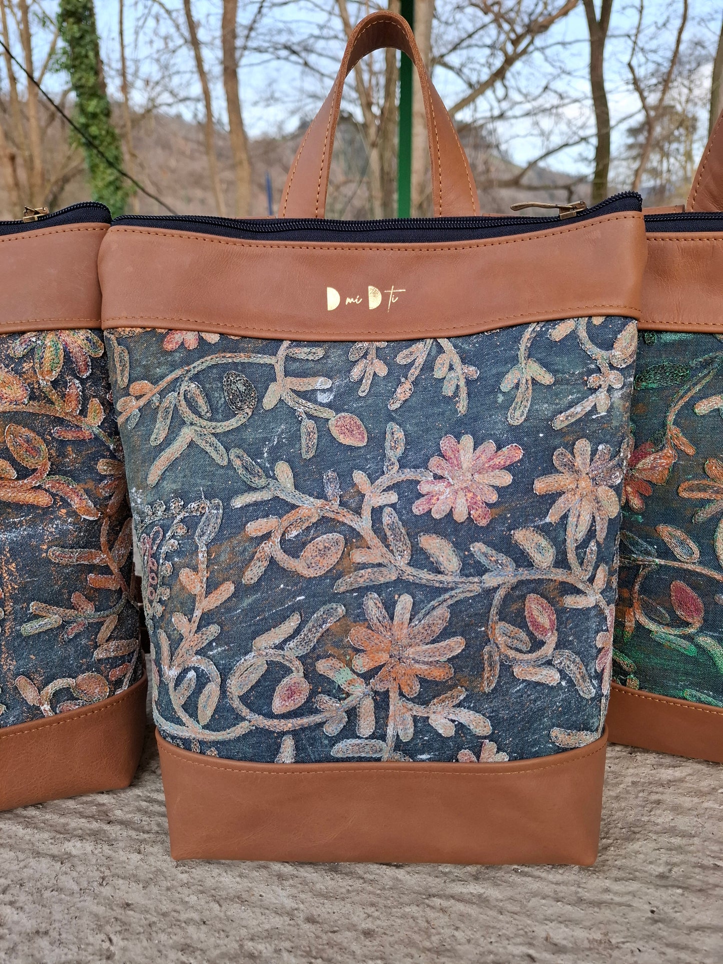 Mochila antirrobo TERRA CHÁ piel marrón y denim efecto óxido