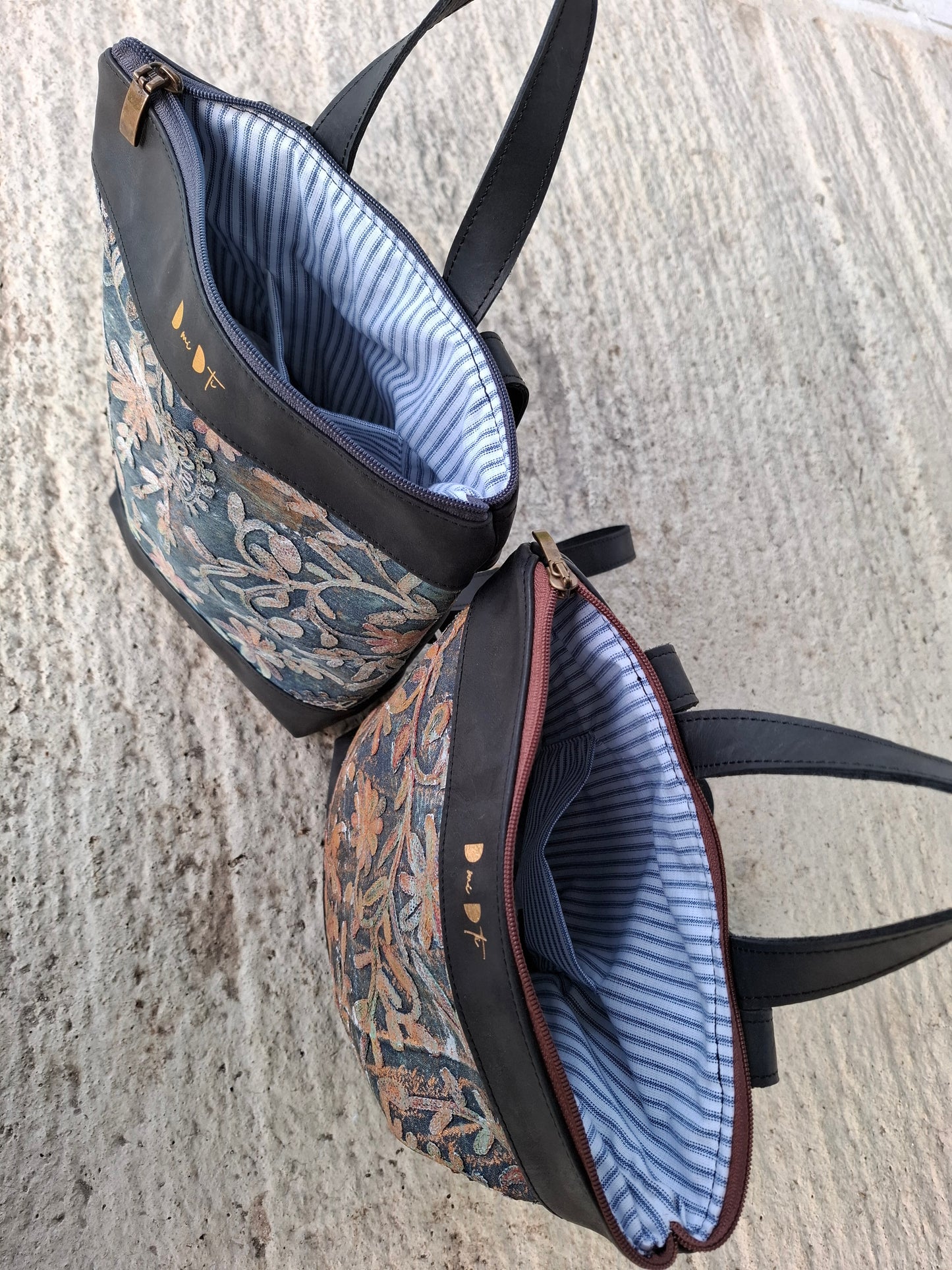 Mochila antirrobo TERRA CHÁ piel negra y denim efecto óxido