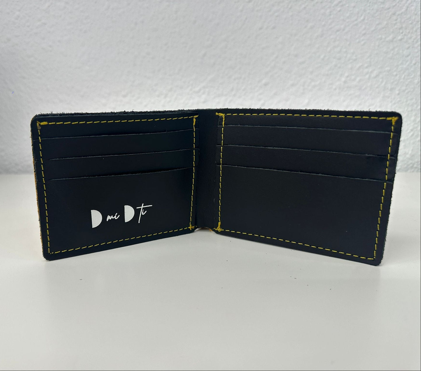 Cartera tarjetero hombre piel amarillo envejecido