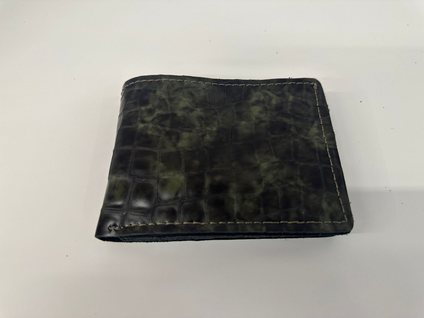 Cartera tarjetero hombre piel grabado serpiente camuflaje