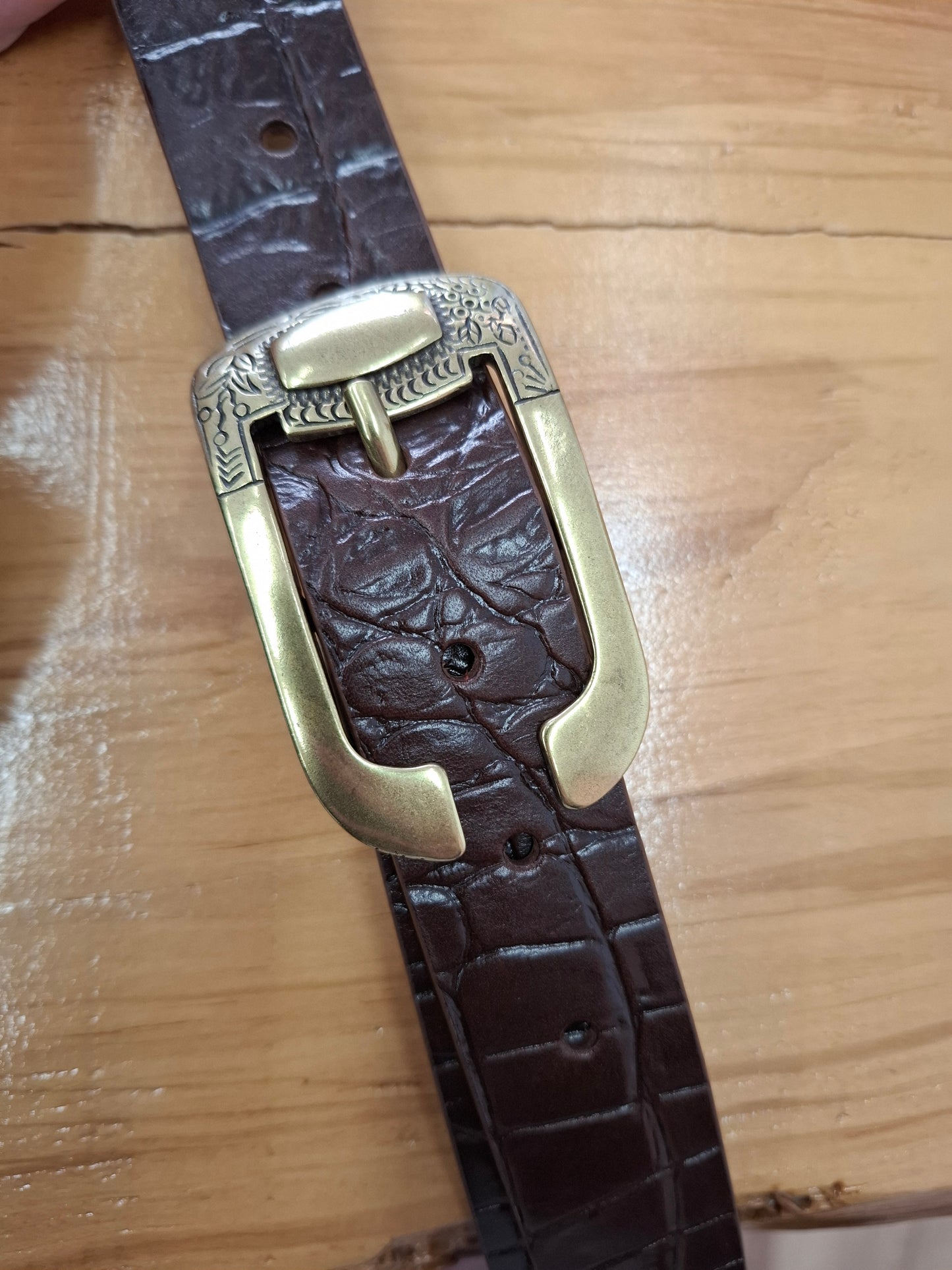 Cinturón de piel marrón coco 3cm hebilla oro viejo patillas