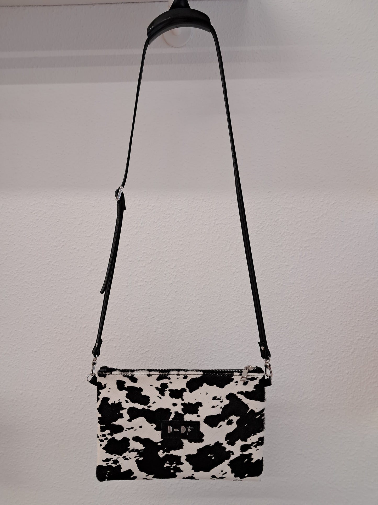 Bolso bandolera DOBRA piel con pelo vaca estampado grande
