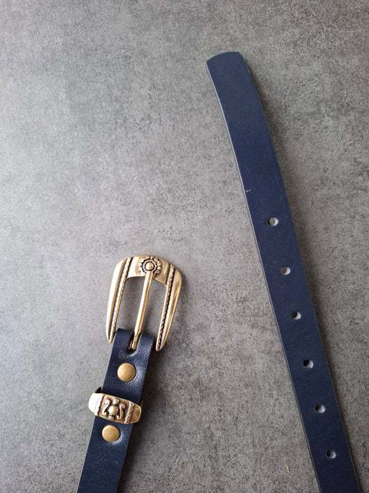 Cinturón de piel azul 2cm hebilla oro viejo