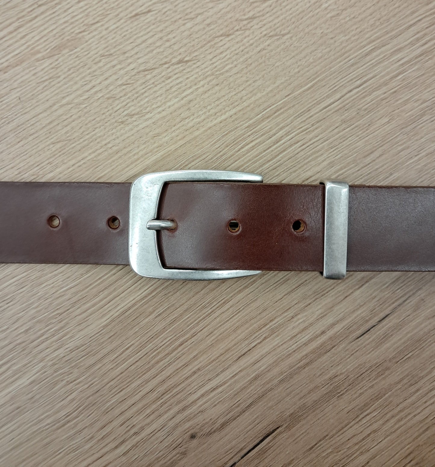 Cinturón hombre de piel marrón coñac 3,5cm hebilla plata vieja
