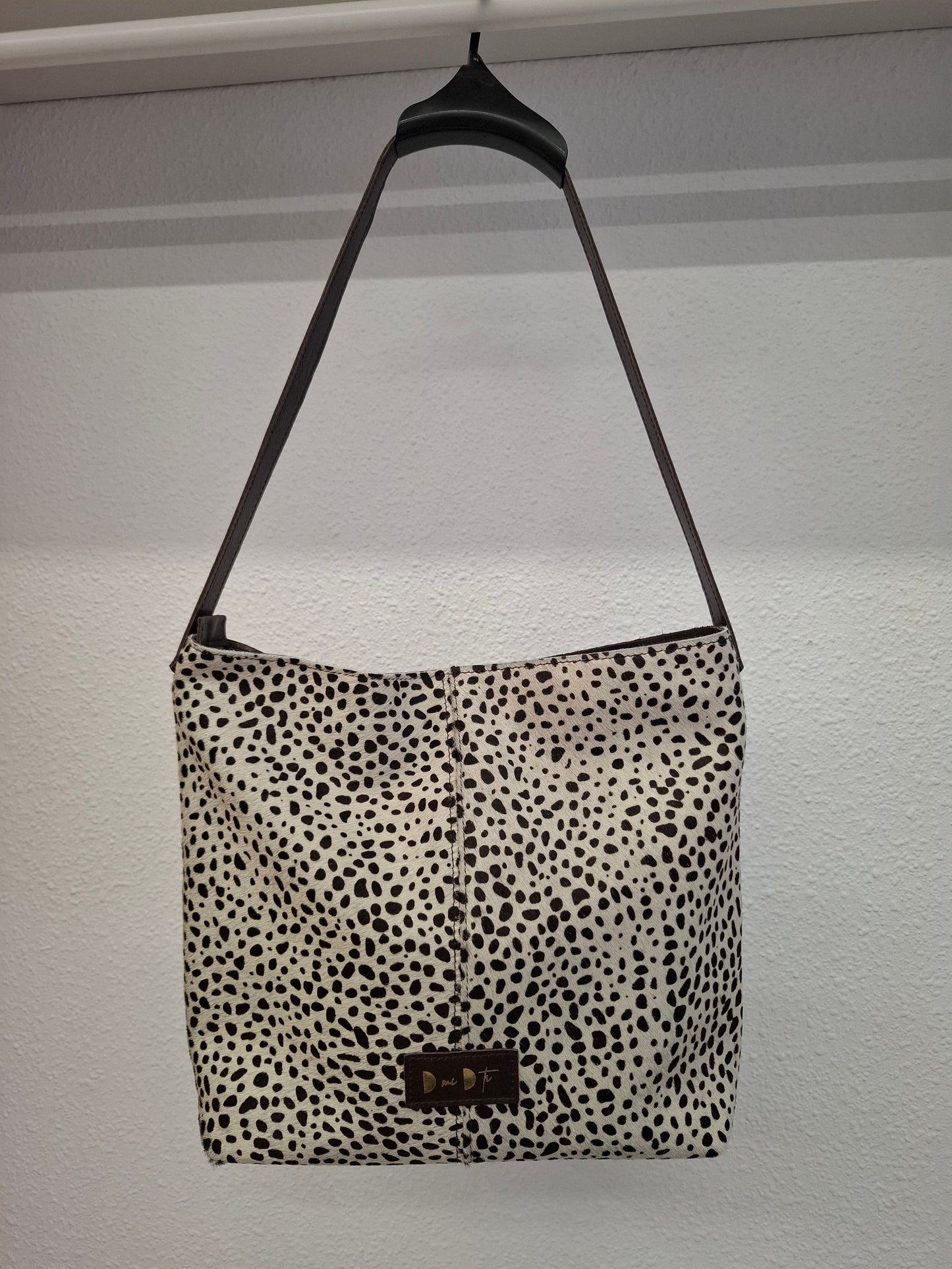 Bolso IGUÑA piel con pelo dálmata marrón