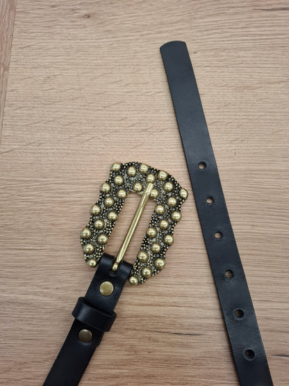 Cinturón de piel negro 2cm hebilla oro viejo puntos