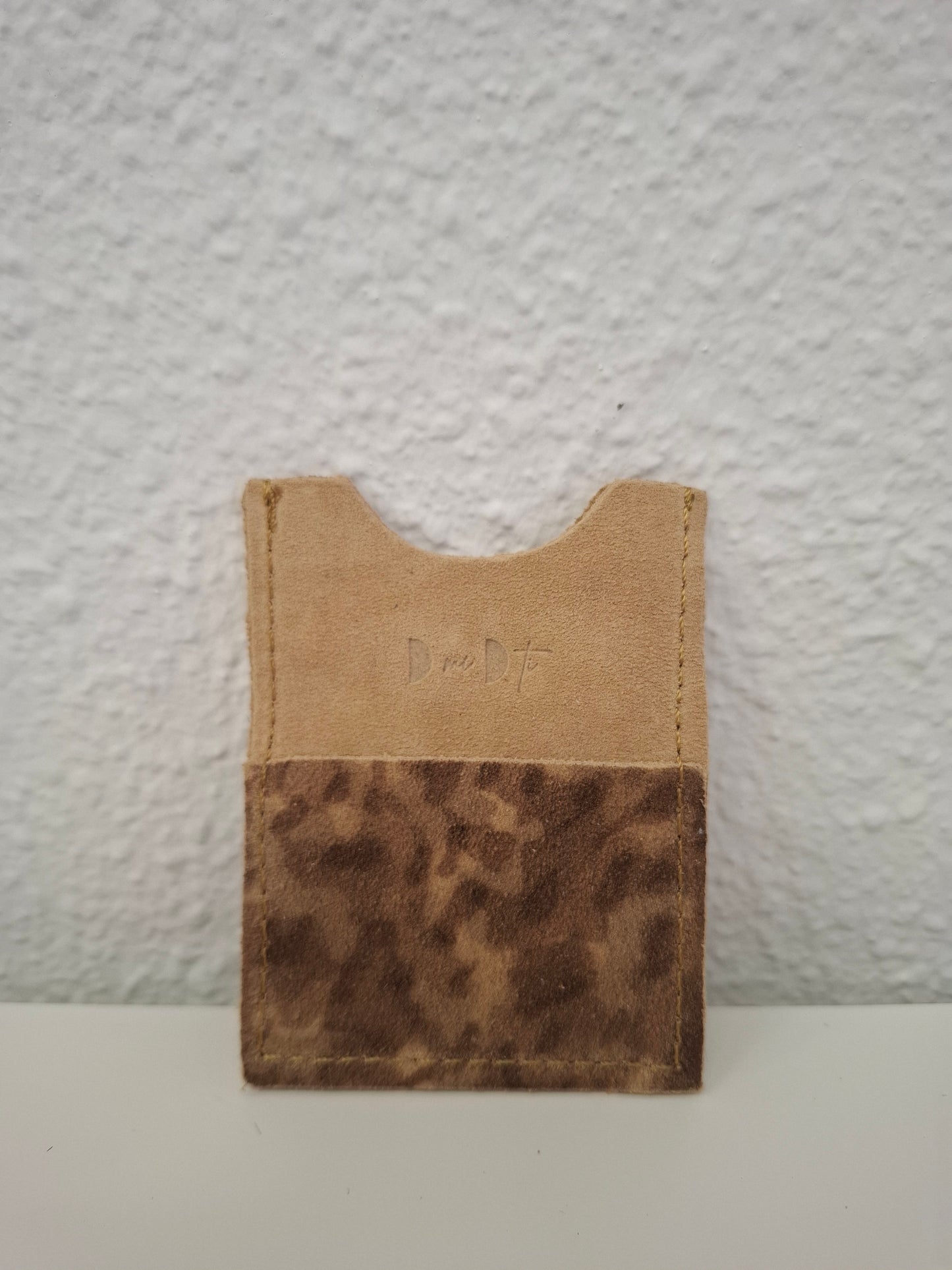 Tarjetero piel serraje