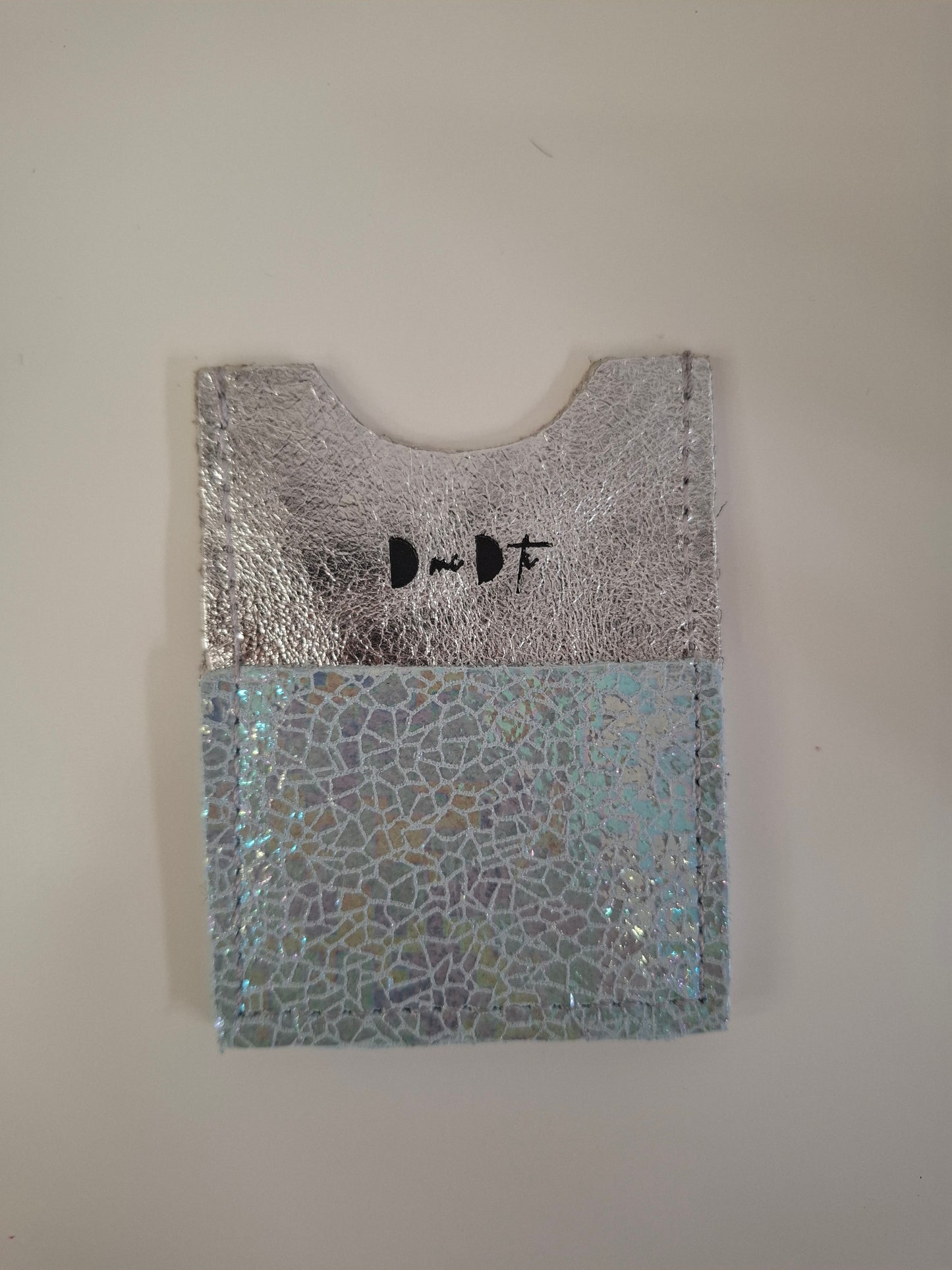 Tarjetero piel tornasolado