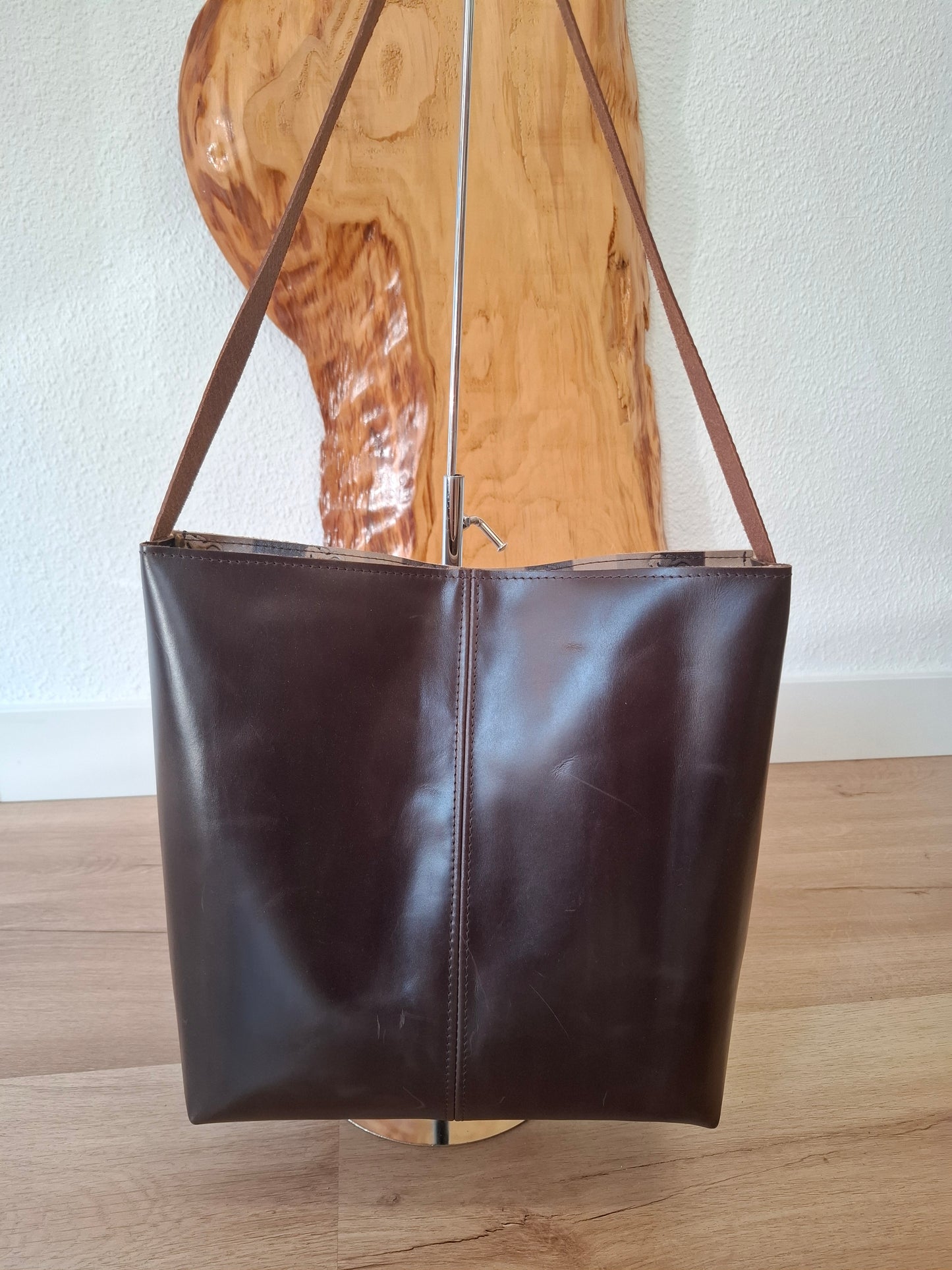 Bolso IGUÑA piel caballitos de mar y piel marrón envejecida