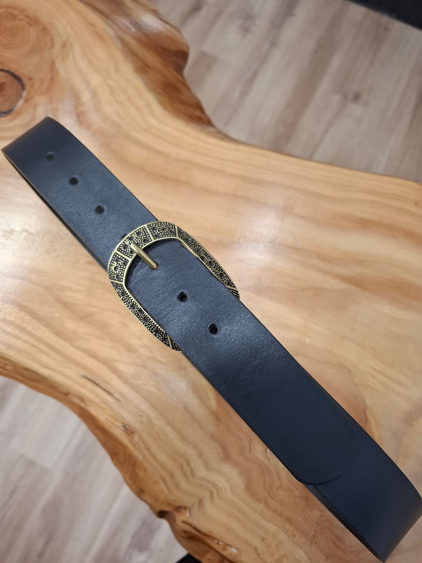 Cinturón de piel azul 4cm hebilla oro viejo puntos ovalada