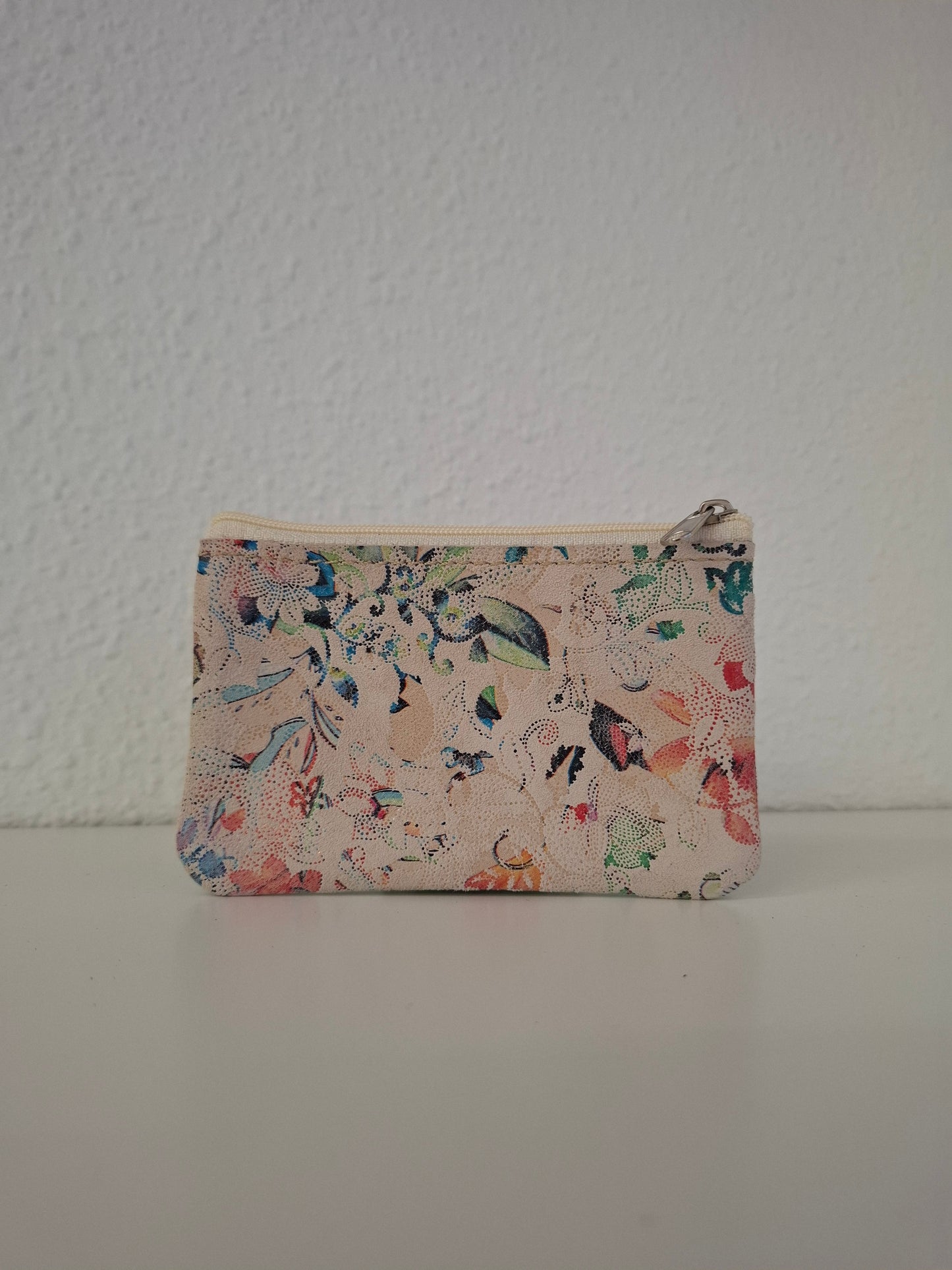 Monedero de piel flores beige