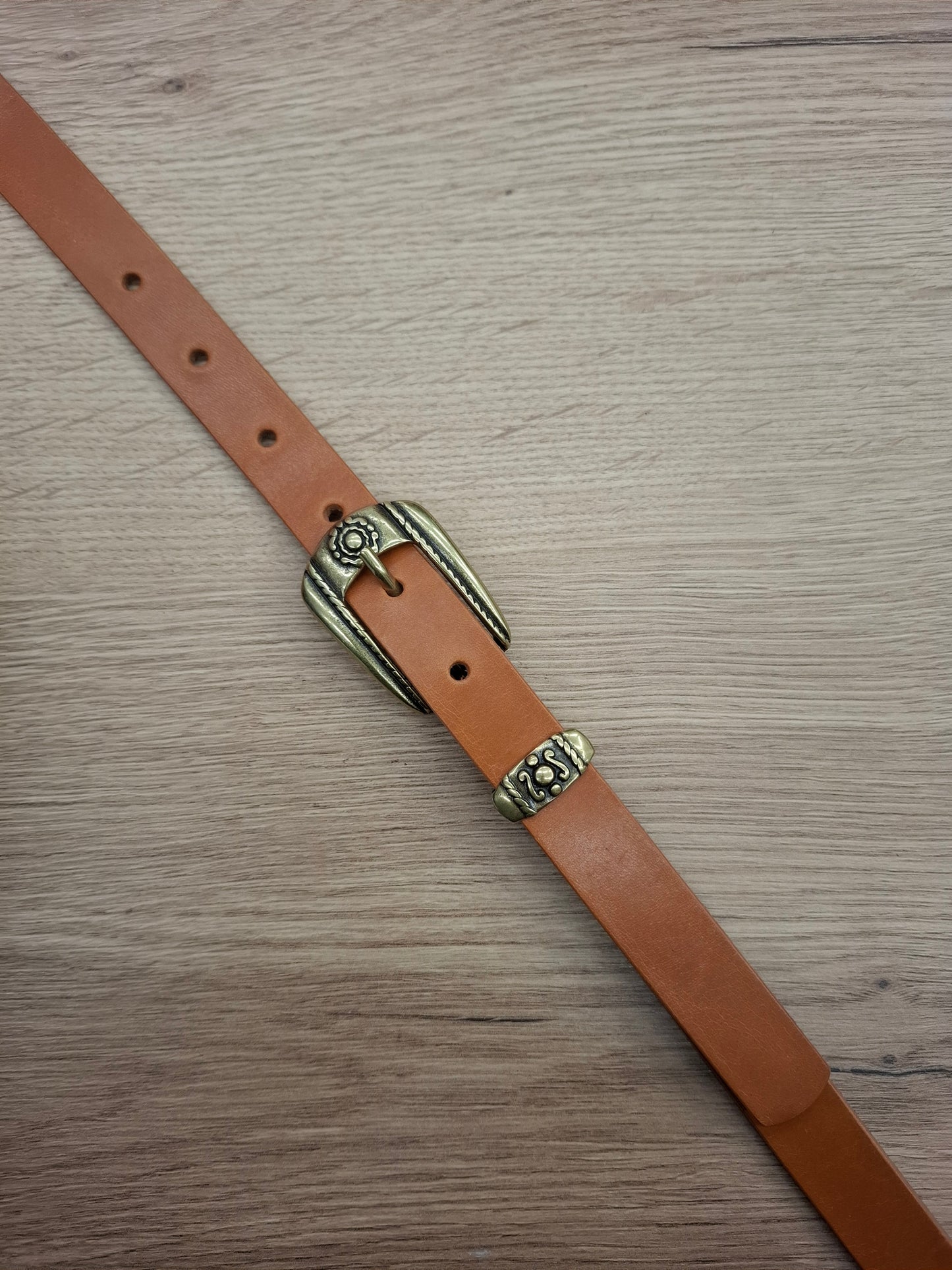 Cinturón de piel camel 2cm hebilla oro viejo