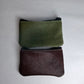 Monedero de piel con pelo color liso