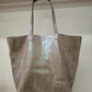 Bolso shopper VEGA XL piel brillante tornasolada gris