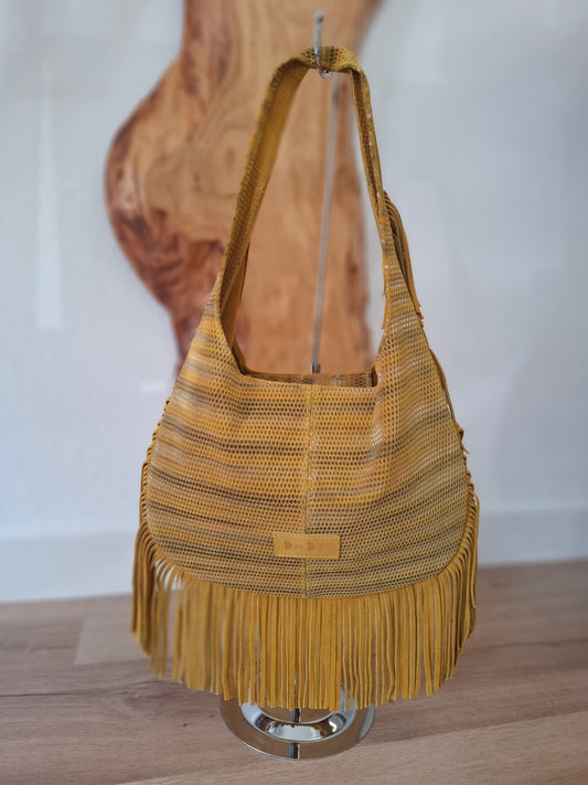 Bolso SOTO serraje flecos red mostaza brillos dorados