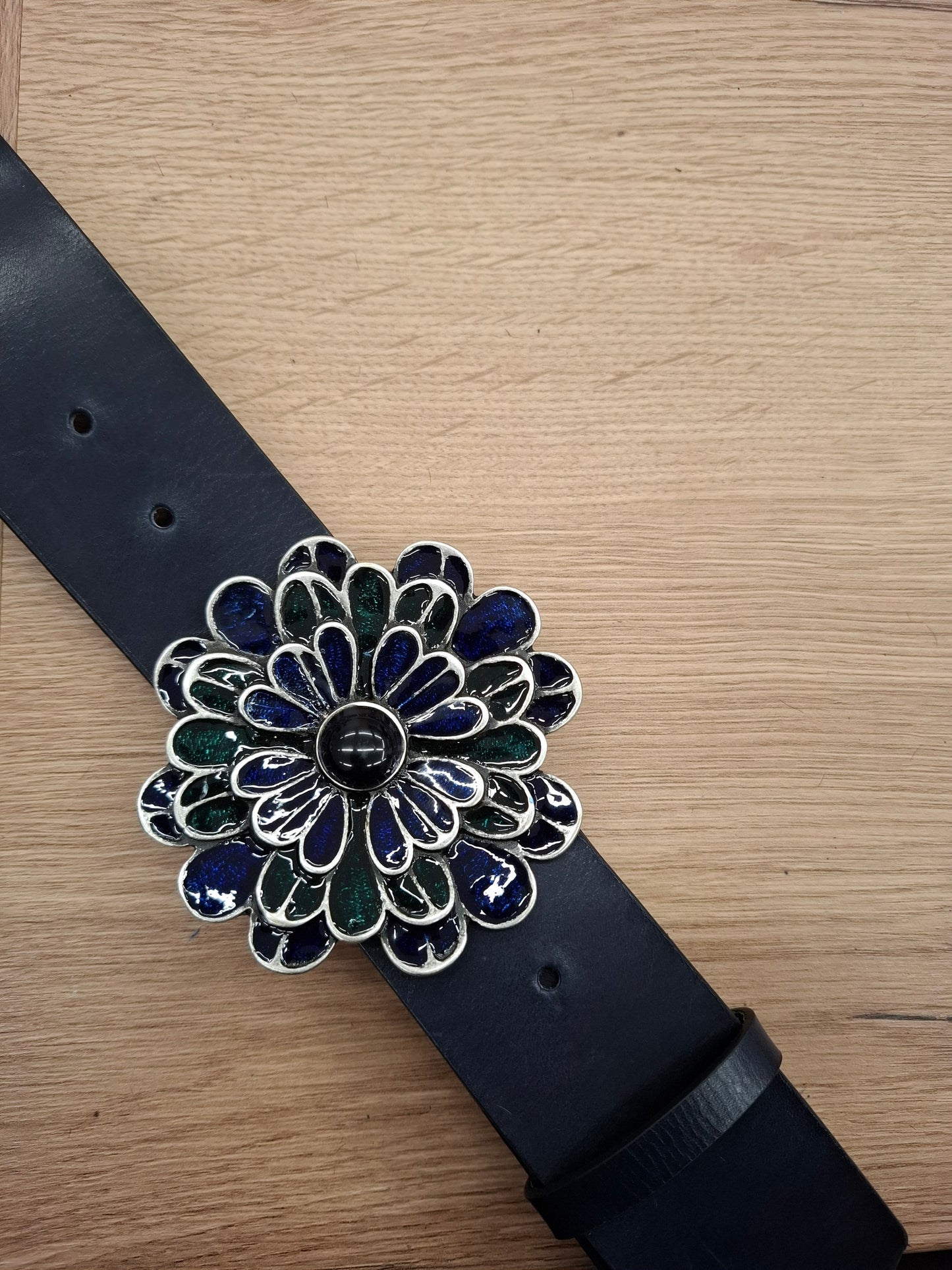 Cinturón de piel 5cm hebilla flor azul y verde