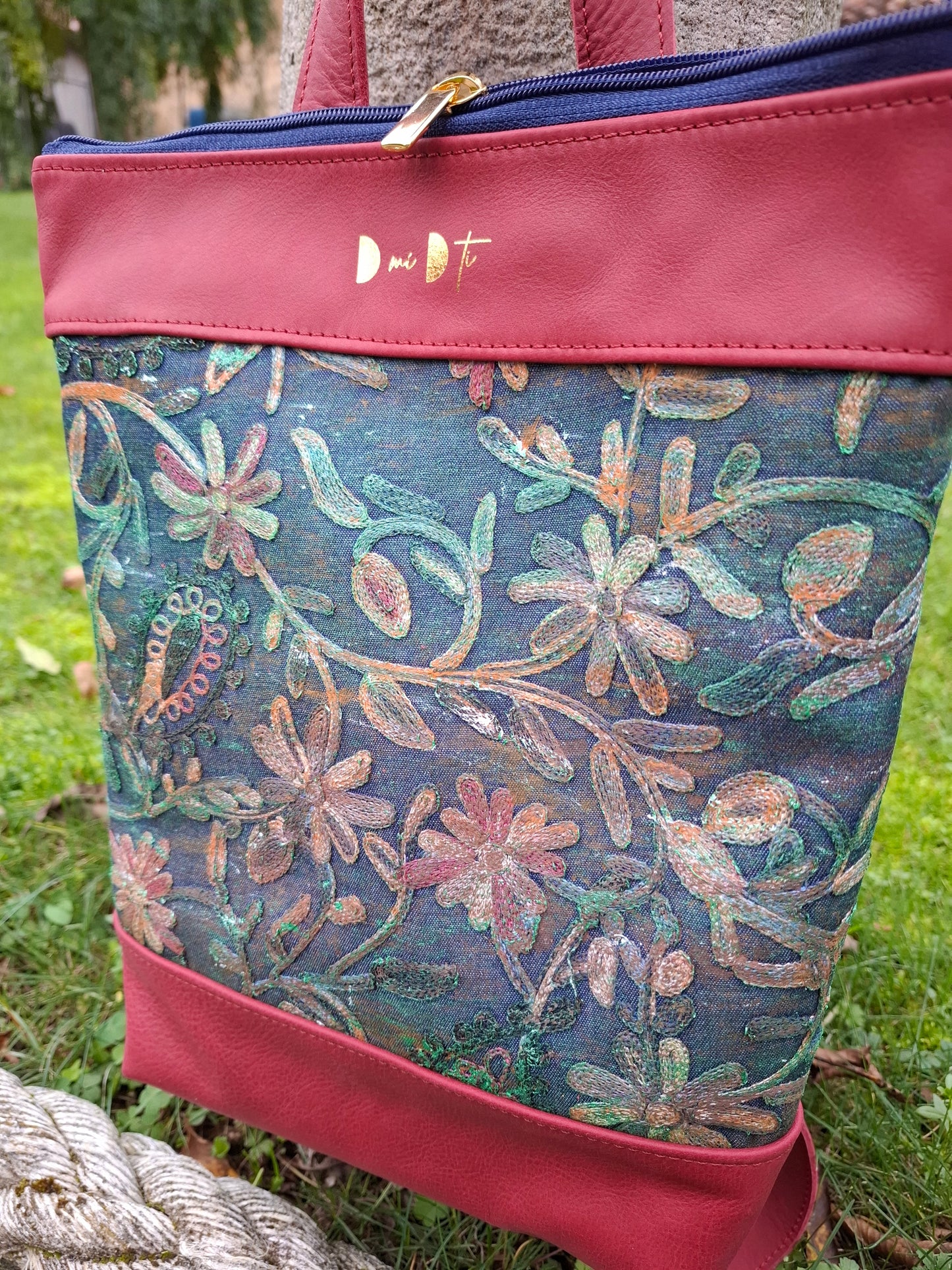 Mochila antirrobo TERRA CHÁ piel roja y denim efecto óxido