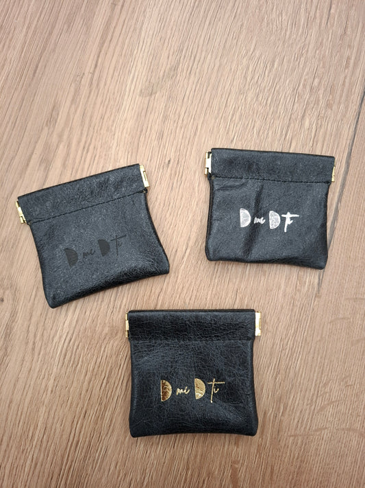 Monedero fleje piel negro envejecido