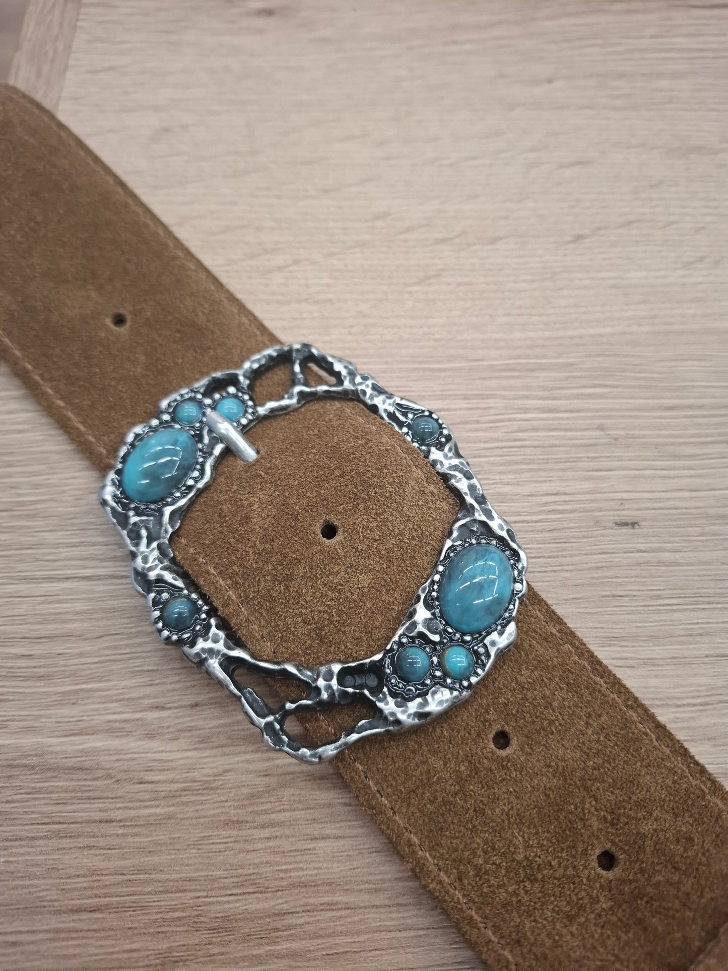 Cinturón de serraje 5cm hebilla rectangular piedras azules