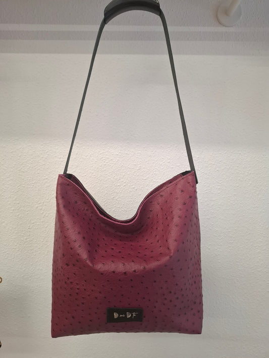 Bolso IGUÑA piel avestruz berenjena
