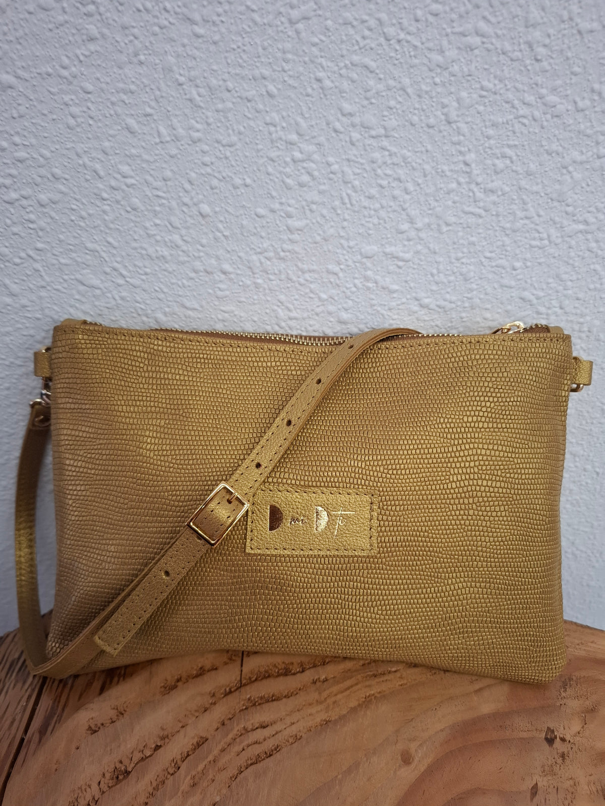 Bolso bandolera DOBRA piel oro viejo