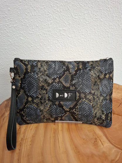 Bolso de mano DOBRA piel serpiente negro, azul y beige