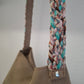 Bolso IGUÑA piel serraje beige grisáceo asa trenza