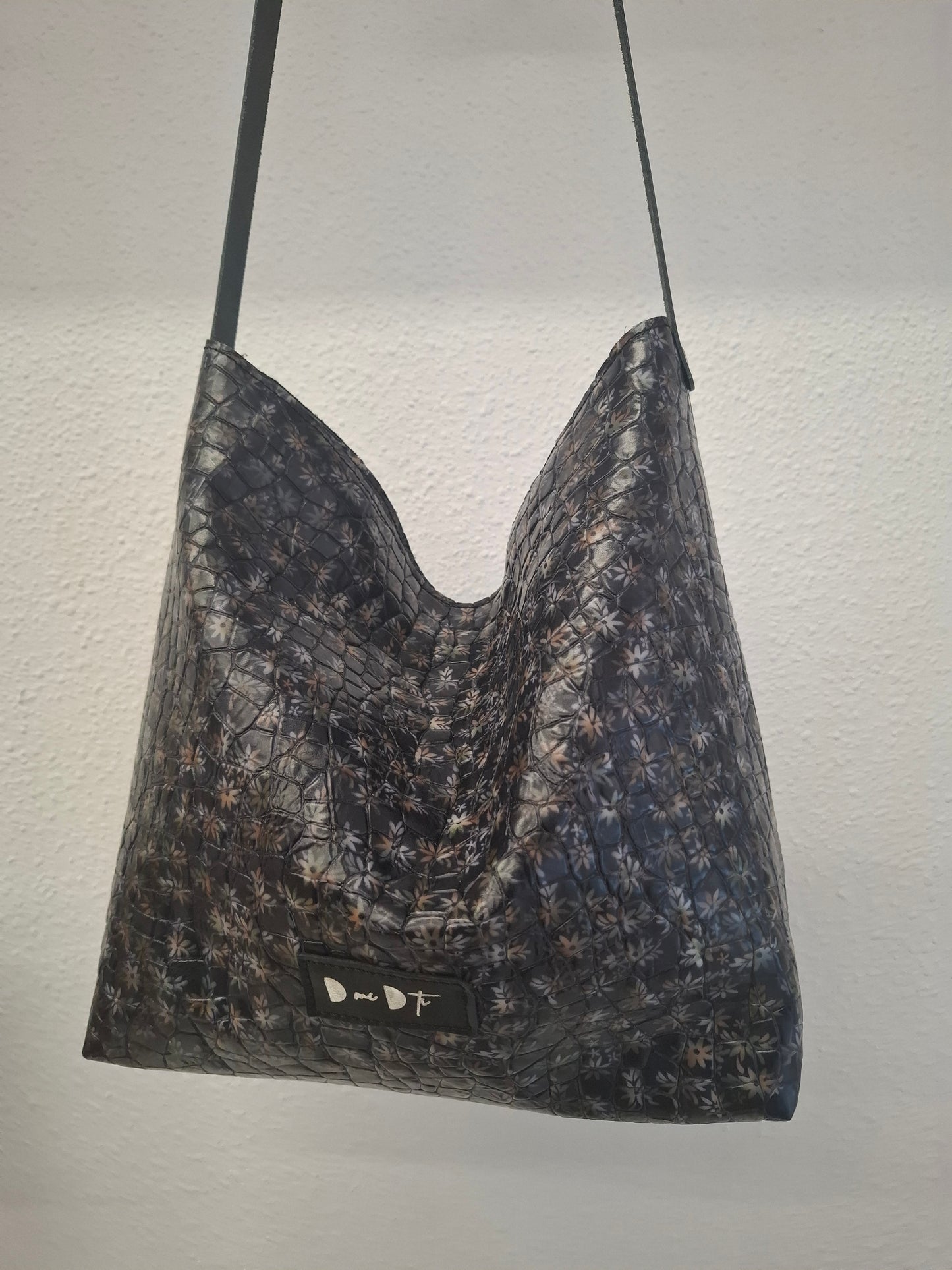 Bolso IGUÑA piel coco flores