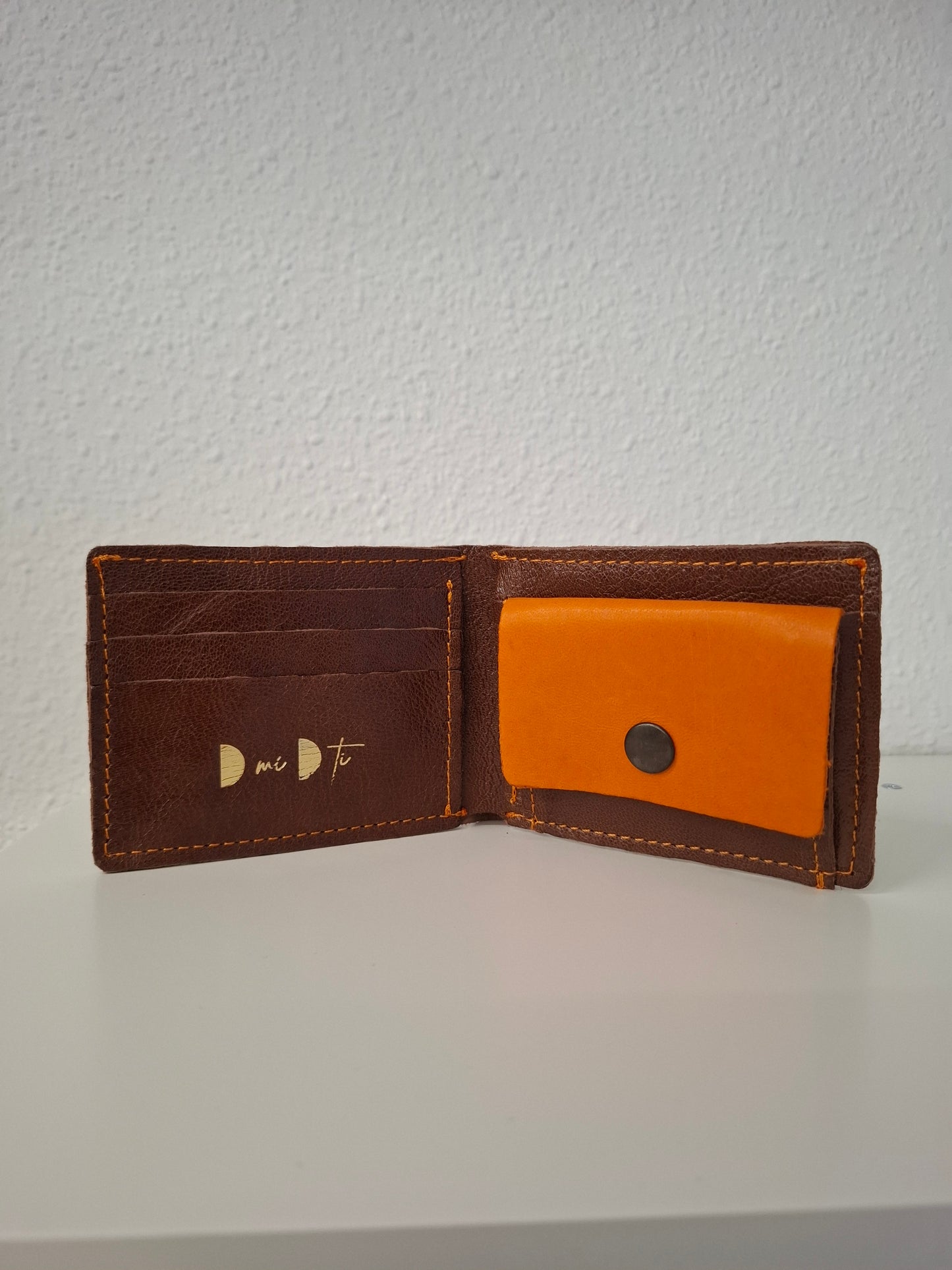 Cartera hombre piel marrón y naranja